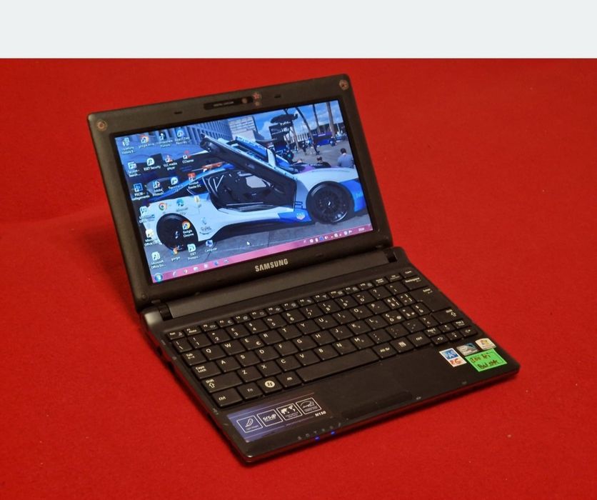 Mini laptop Samsung perfect funcțional