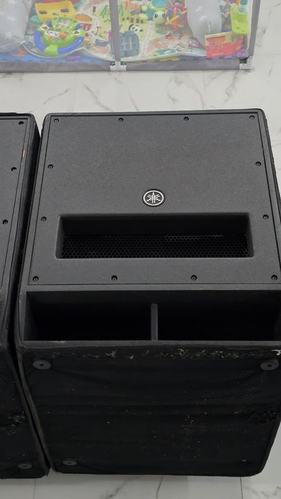 Doi Bași Yamaha DXS18 ( rcf, fbt, dynacord)