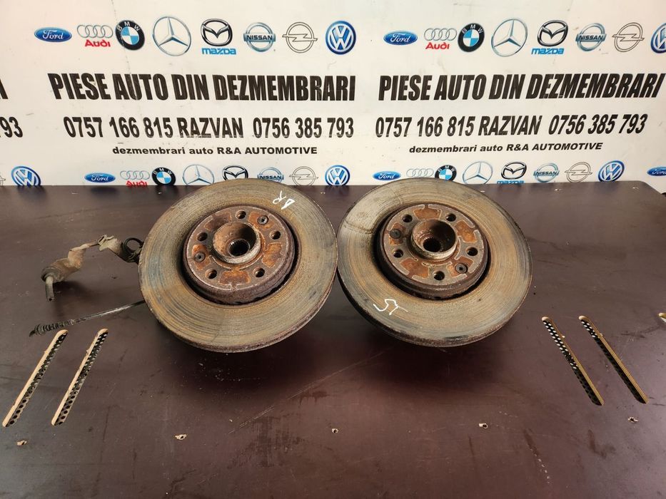 Fuzete Fuzeta Stanga Dreapta Fata Renault Scenic 3 Grand Scenic 3 1.5 Dci Manual An 2008-2009-2010-2011-2012-2013-2014-2015 Dezmembrez Renault Grand S