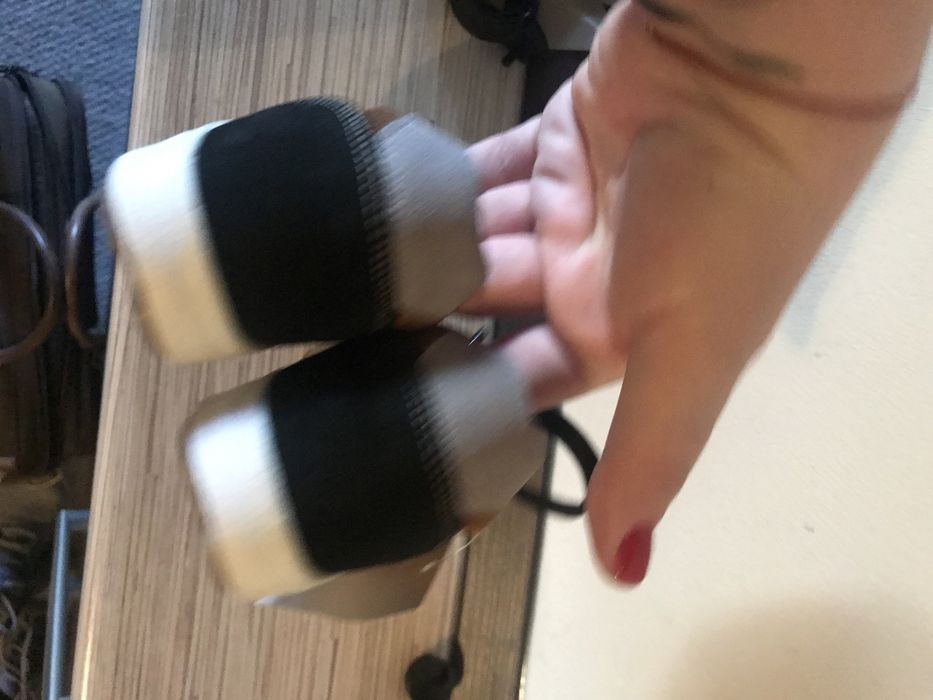 Pantofi noi, din piele, marimea 26