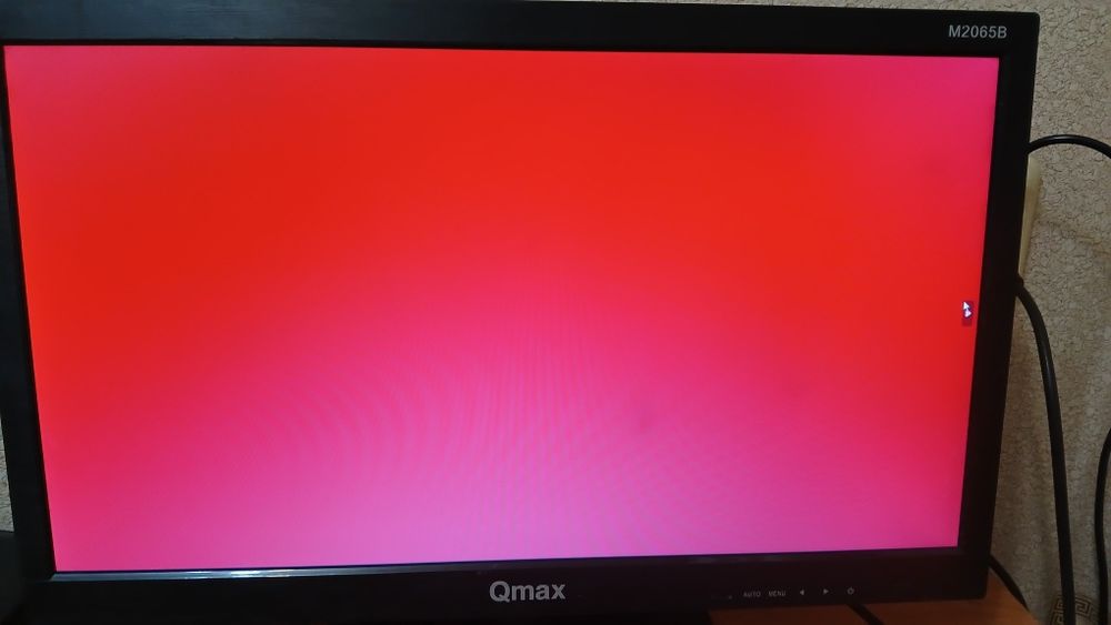 Монитор 19,5" Qmax led