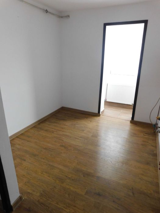 De vânzare – Apartament 3 camere decomandat | Drobeta-Turnu Severin | Splai Mihai Viteazul nr. 5