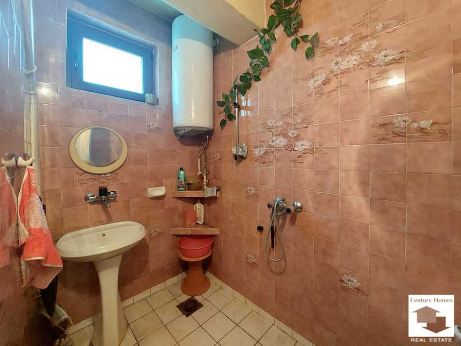 Продава се Многостаен апартамент в Велико Търново, Център - 127 кв.м за 1457 €/кв.м - Снимка #13