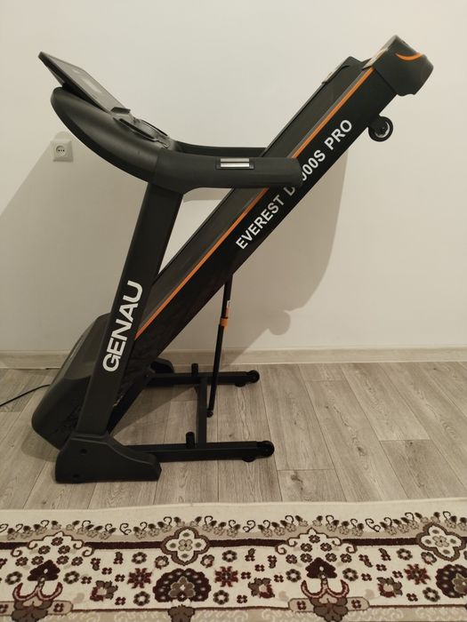Беговая дорожка Genau D1000S PRO