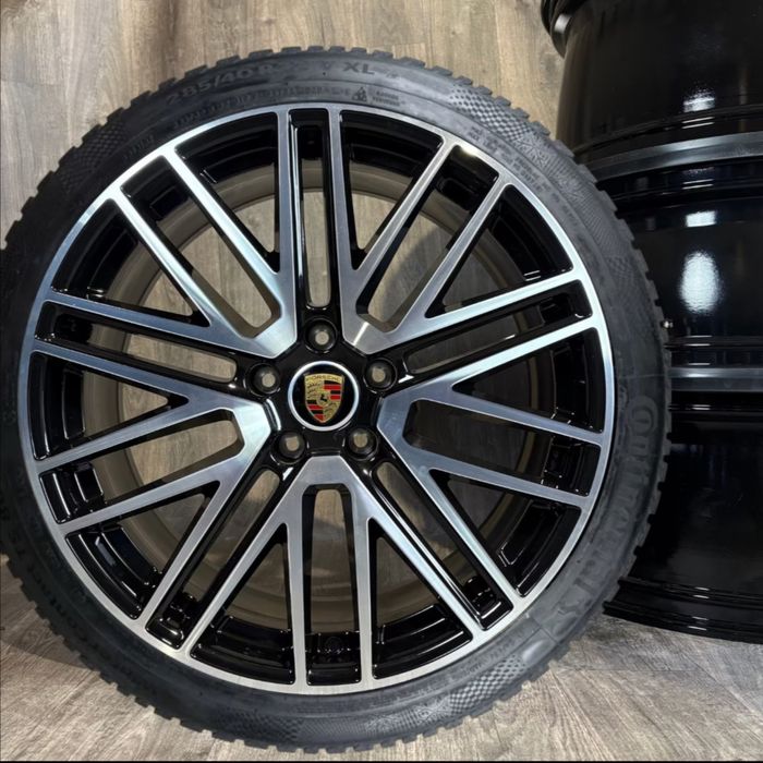 Jante Porsche Cayenne 9Y pe 22 echipare iarna
