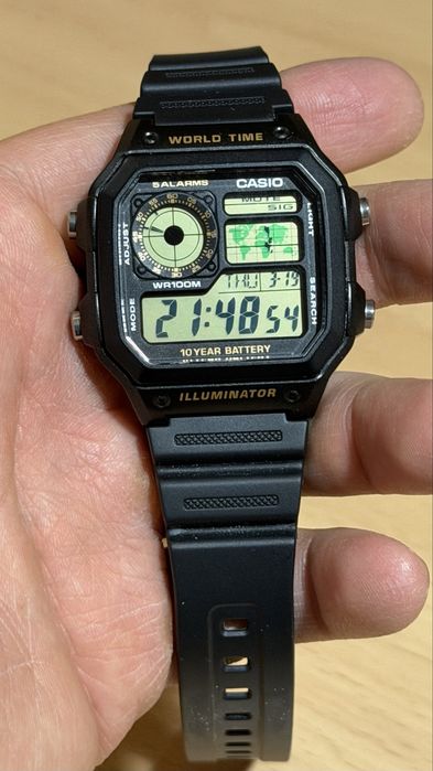 Часы Casio Illuminator