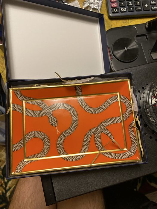 Дизайнерска подложка на Jonathan Adler