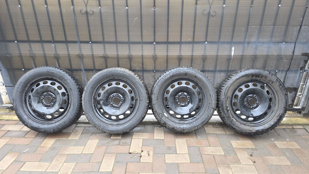 Set roti iarna jante de tabla plus capace VW 205/55R16