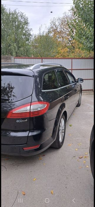 Ford Mondeo GHIA