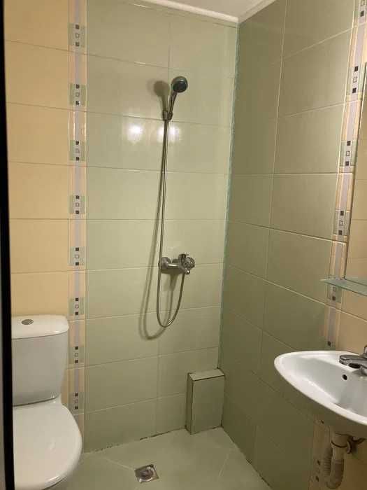 Дава се под наем Едностаен апартамент в Бургас, Зорница - 35 кв.м за 175 € - Снимка #4