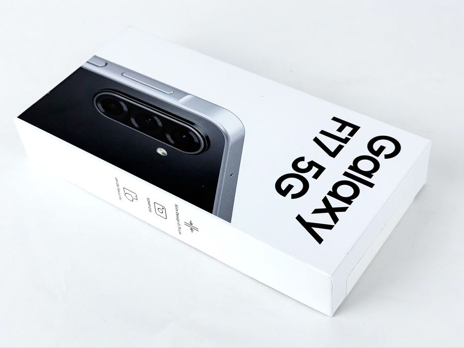 НОВ! Samsung Galaxy F17 5G 128GB 4RAM Neo Black 2г. Гаранция!