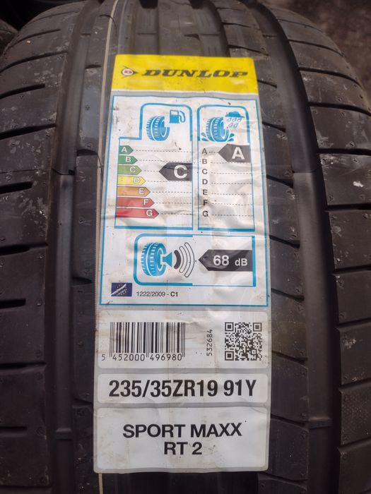Нови 2бр.235/35/19 Dinlop S maxxRT2 dot0418