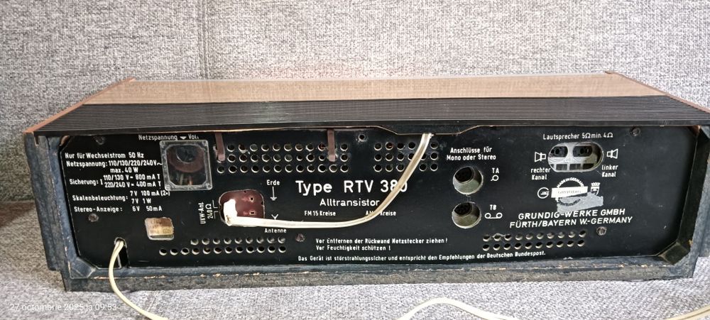 Amplituner Grundig RTV 380/Boxe Grundig Box 8