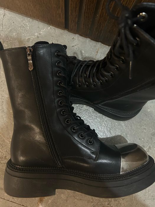 Продам ботинки демисезон