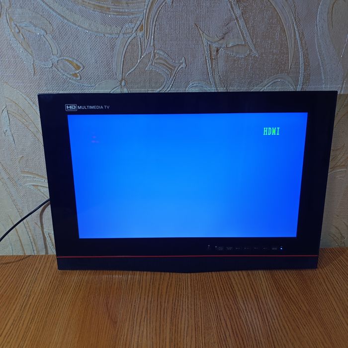 Цветной жк-телевизор