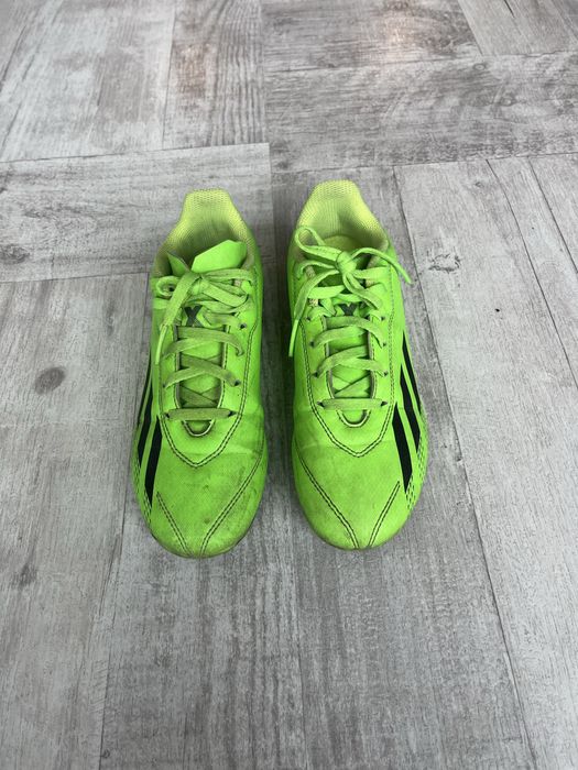 Футболни обувки Adidas 34