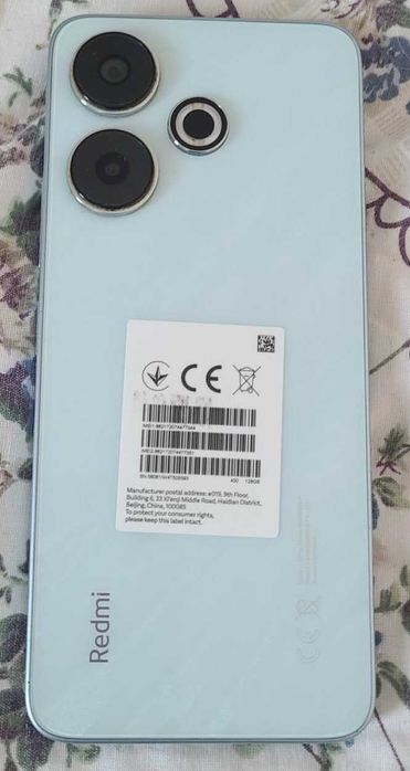 Телефон Redmi 13