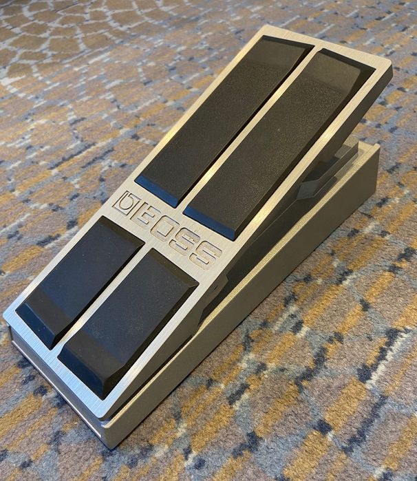 Wampler Pinnacle V2 pedale chitara Way Huge Boss Behringer