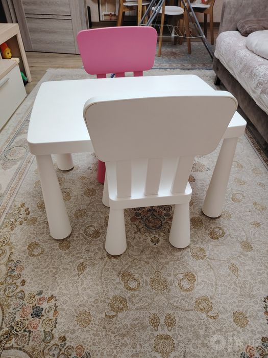 Stol va stul IKEA MAMMUT