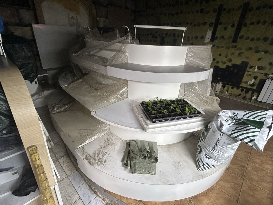 Продам торговый островок