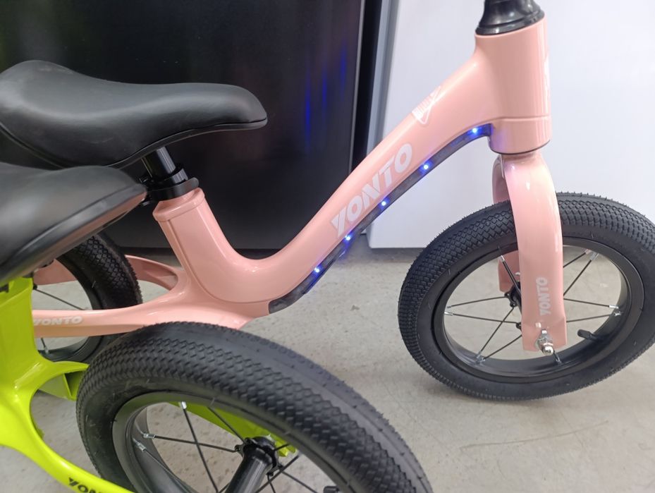 Ново!!! Баланс Колело YONTO 12цола