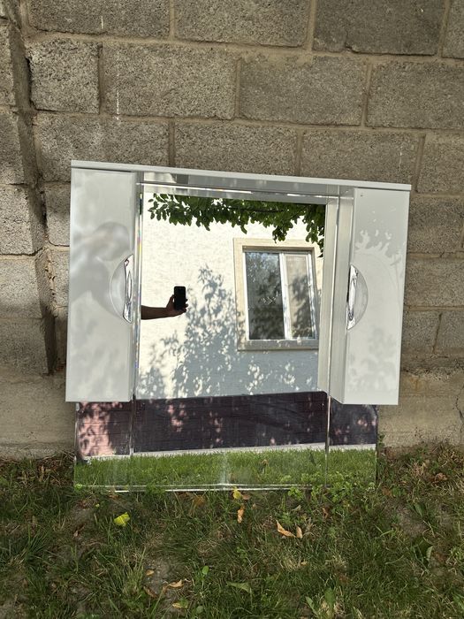 Продам зеркало ванное