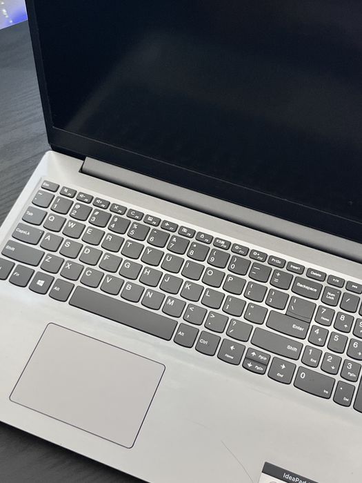 Leptop Lenovo utiliazat