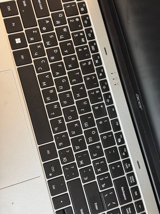 Acer Aspire i5/13, SSD 512GB |
