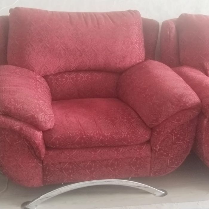Продам диван раскладной СРОЧНО!