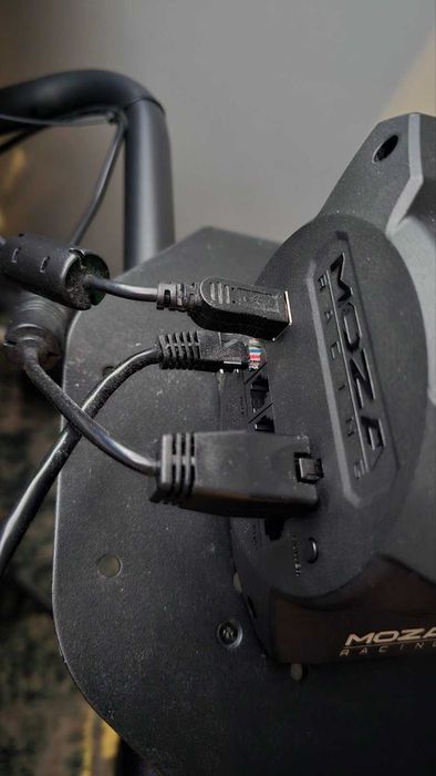 База на Moza R3 direct drive, 3.9 Nm