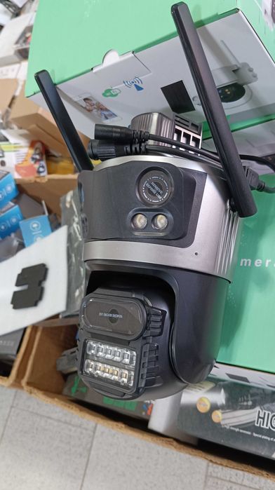 Тройна IP камера WiFi приложение iCSee безжична камера 12MP