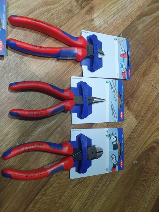 Clești profesionali mecanici KNIPEX