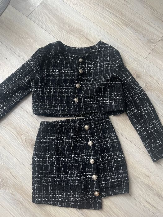 Твидовые костюмы