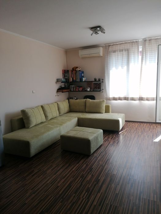 Съвременен модулен диван