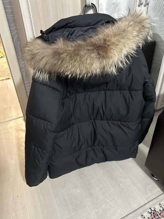 Продам мужской пуховик