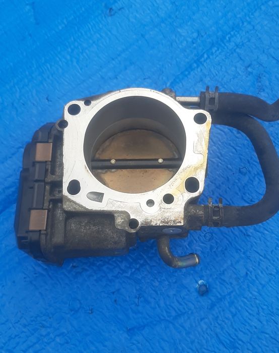 Дросель 2UZ-FE Tayota