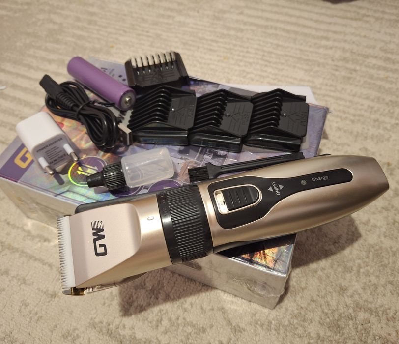 Машинка для стрижки волос