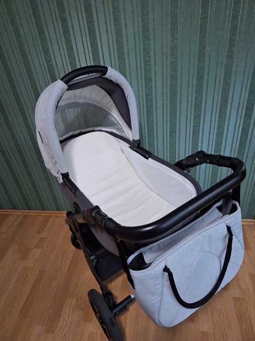Детска количка 3 в 1 Mini Uno
