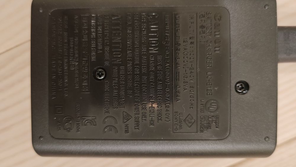 Зарядное устройство LC-E12 для CANON LP-E12