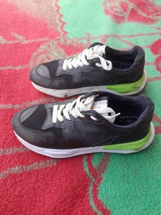 Обувь буу по 200тг