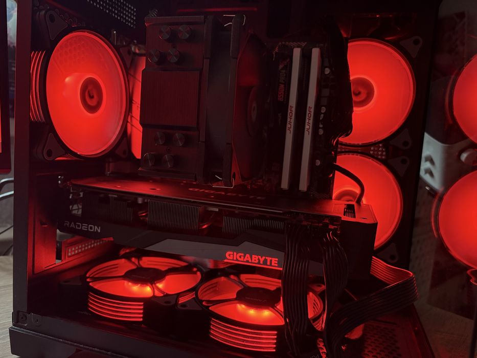 Видеокарта Gigabyte RX6700XT