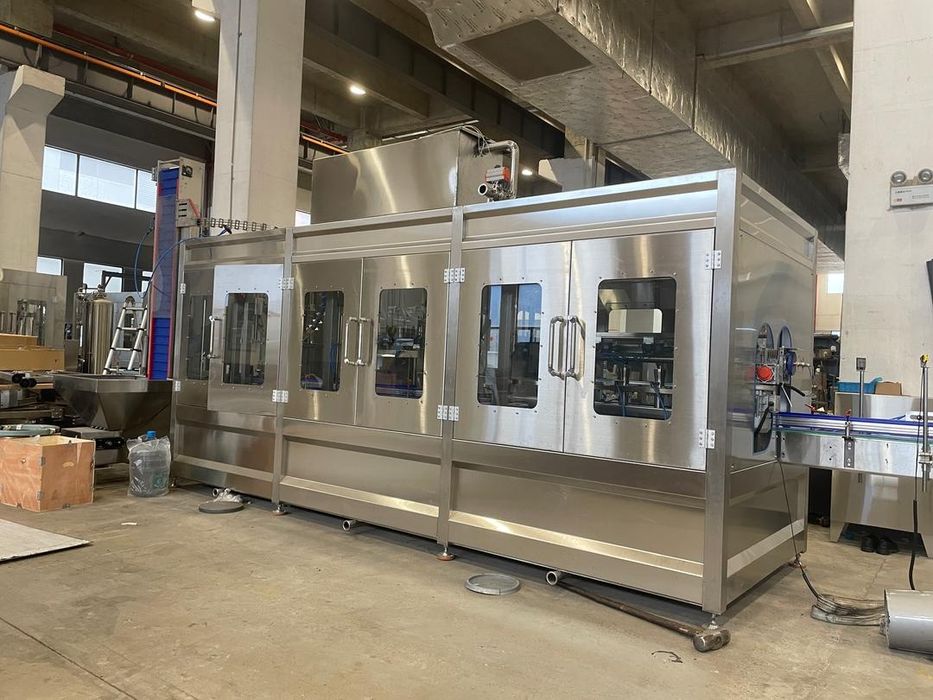 Бутилираща машина за бутилки от 5л- 10лл