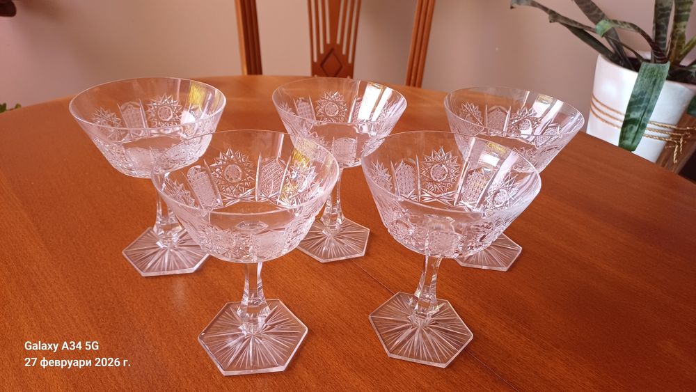 6Кристални чаши за шампанско