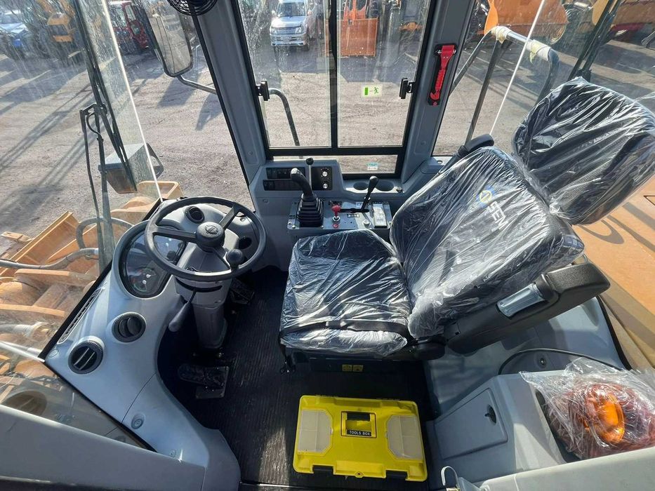 Фронтальный погрузчик SEM [655D] 3м³. СКИДКА!