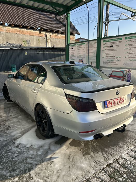 BMW Seria 5 2004 — imagine 2