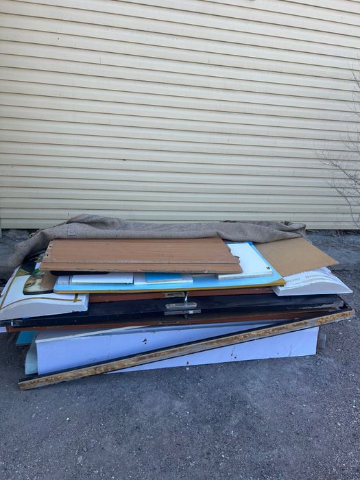 Ағаш тегін отынға