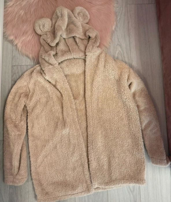 Jacheta pufoasa Teddy