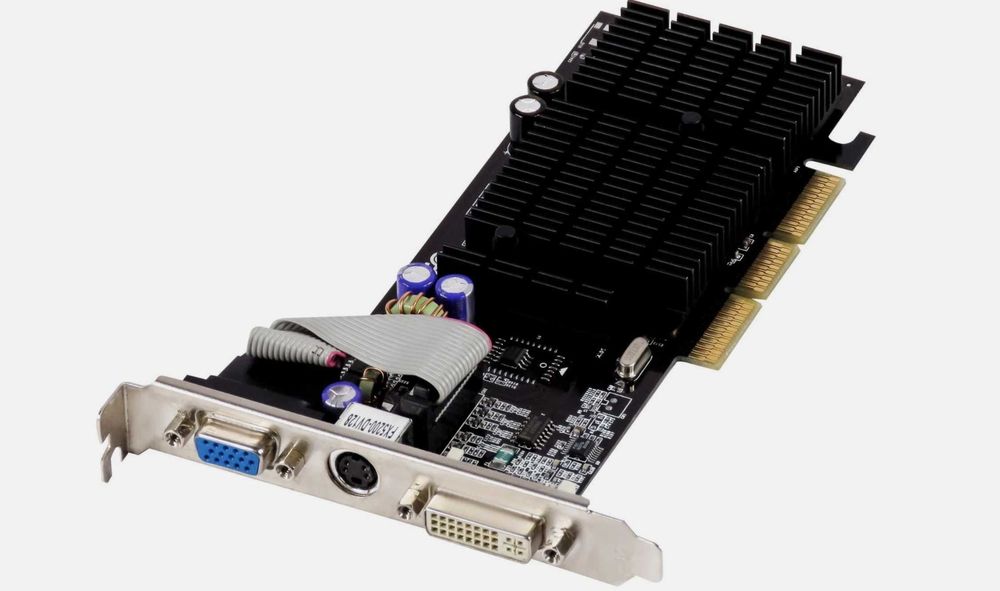GeForce FX5200 128MB