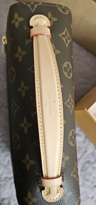 Сумка Louis vuitton pochette