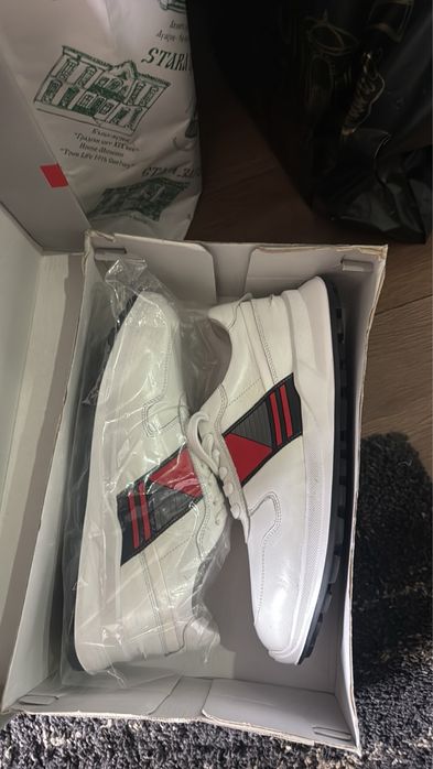 сникърси Balenciaga и други 42 номер